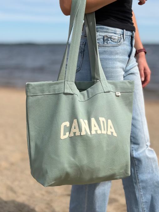 Canada Tote Bag